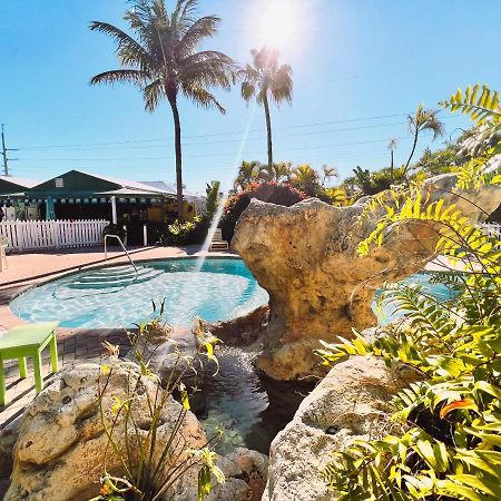 The Ocean View Inn Исламорада Екстериор снимка