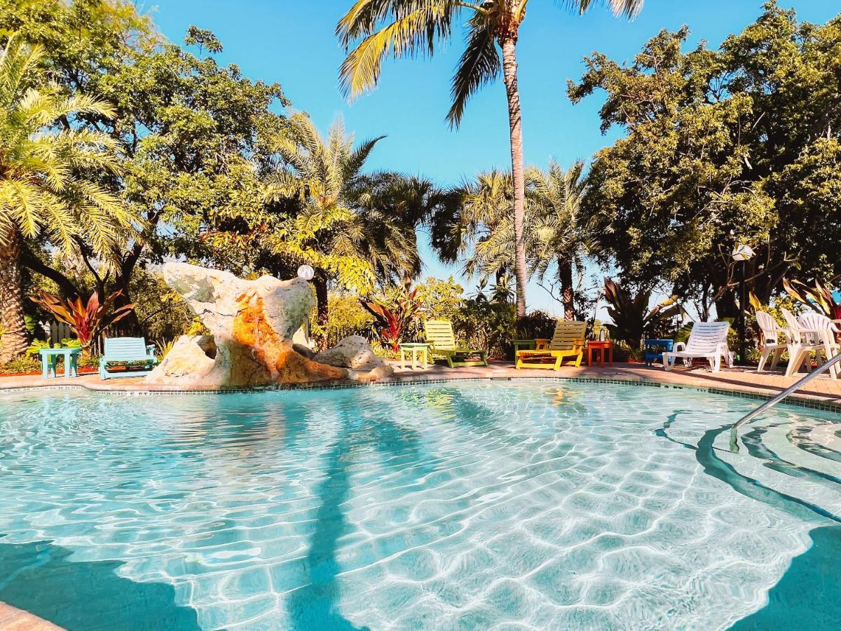 The Ocean View Inn Исламорада Екстериор снимка